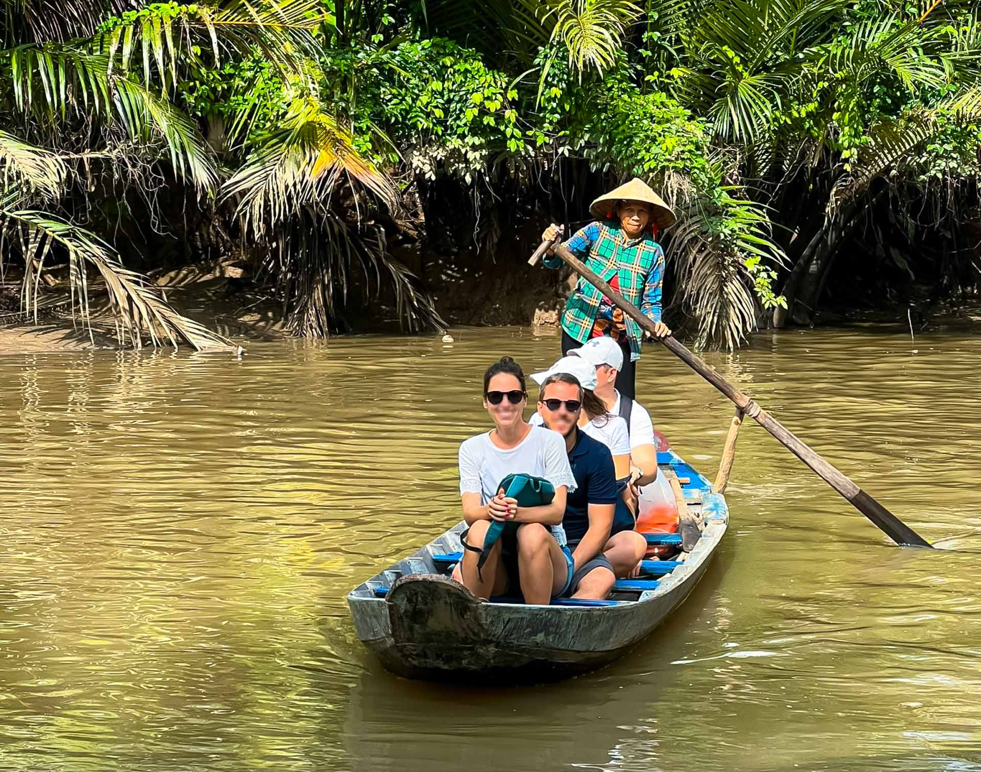 /fm/Files//Pictures/Ido Uploads(1)/Asia/Thuy uploads - Suppliers/Mekong Delta/Insight Mekong Delta/Mekong Delta - Bout & Tourists River - SP.jpg